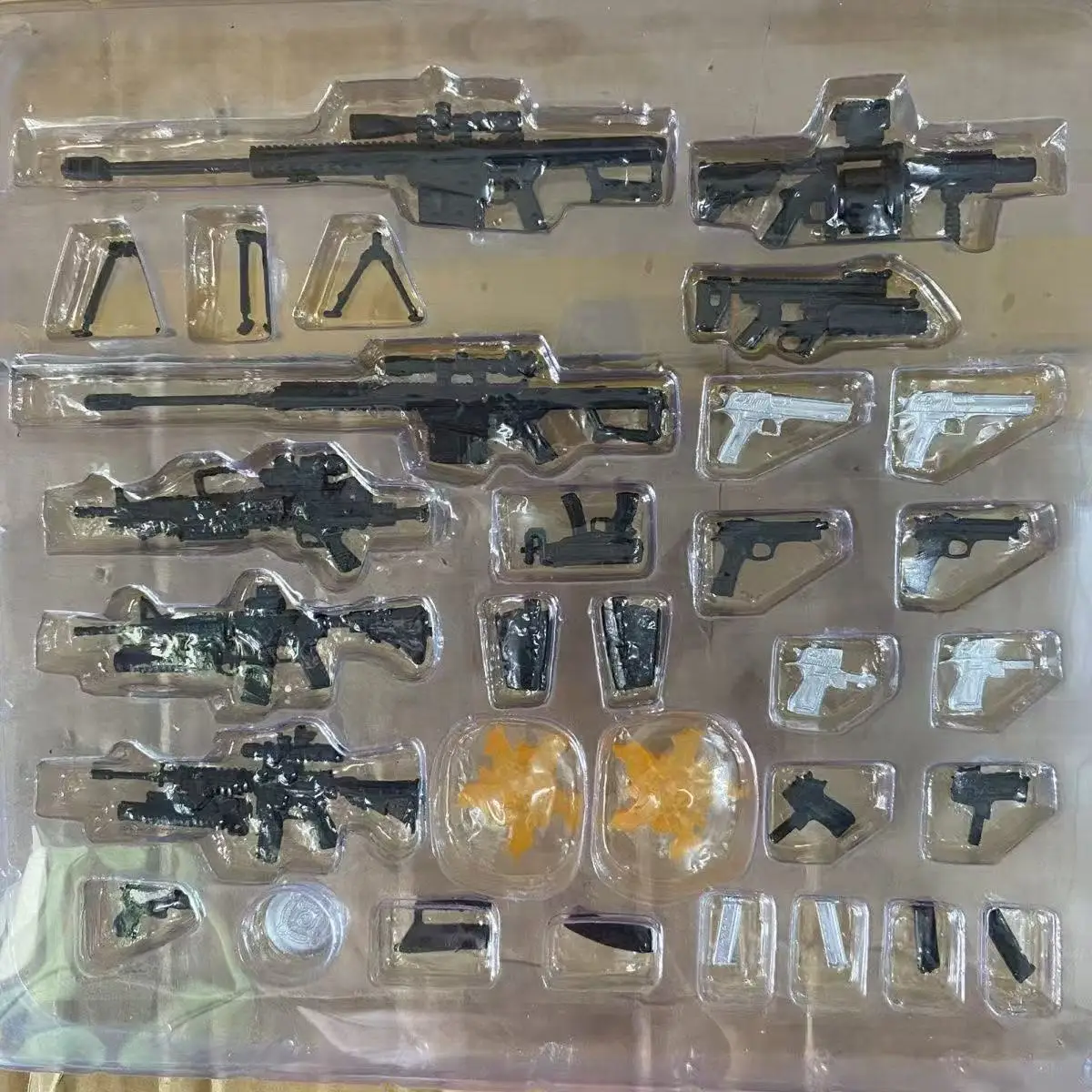 Miniaturwaffen und Spezialeffektteile im Maßstab 1:12 für 6-Zoll-Actionfiguren, Blutsprüh-Explosions-Diorama-Zubehör – Detail 3