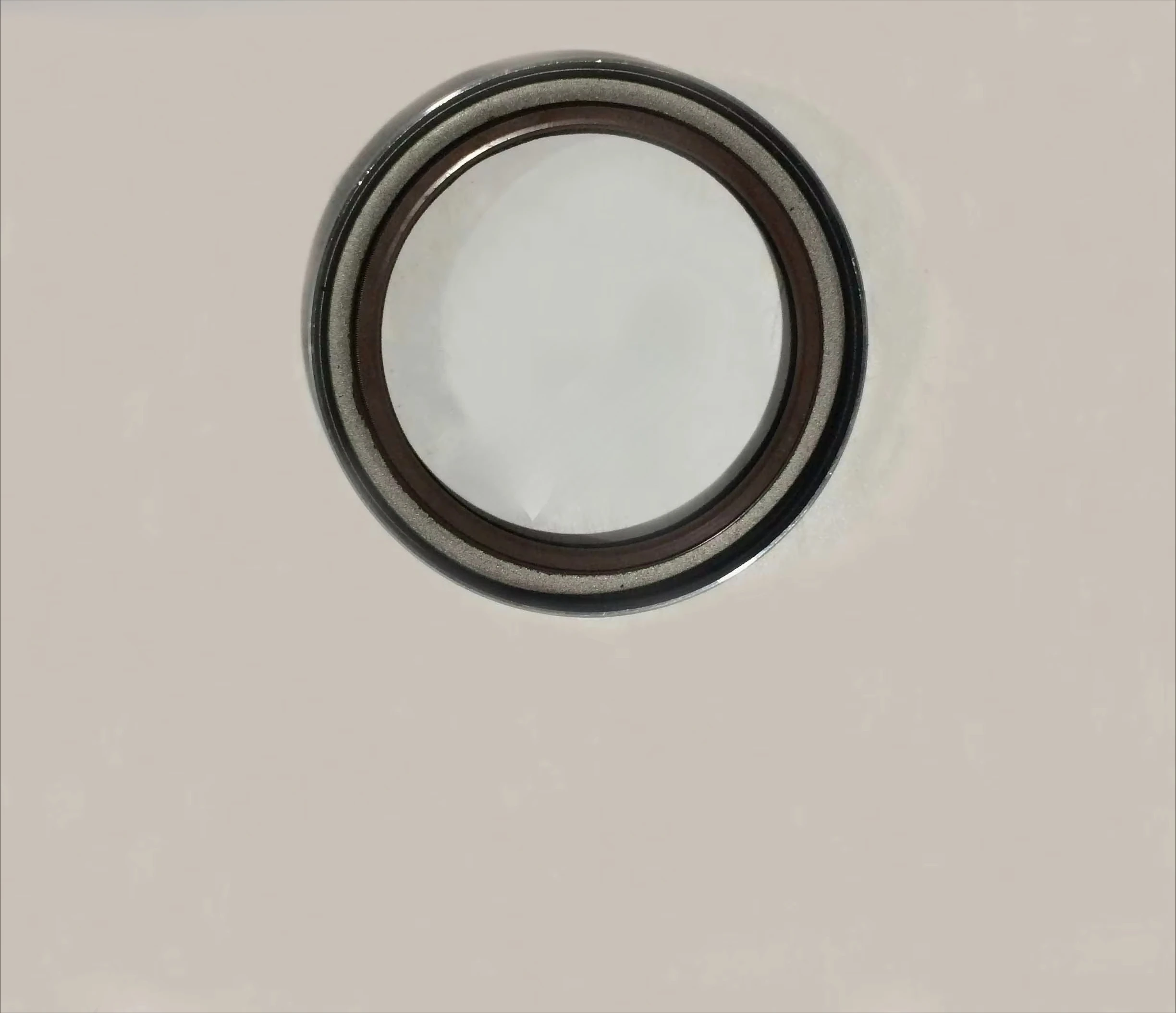 

LG956L excavator accessories excavator parts wholesale high quality BFM1013 shaft lip seal crankshaft 04253373 seal