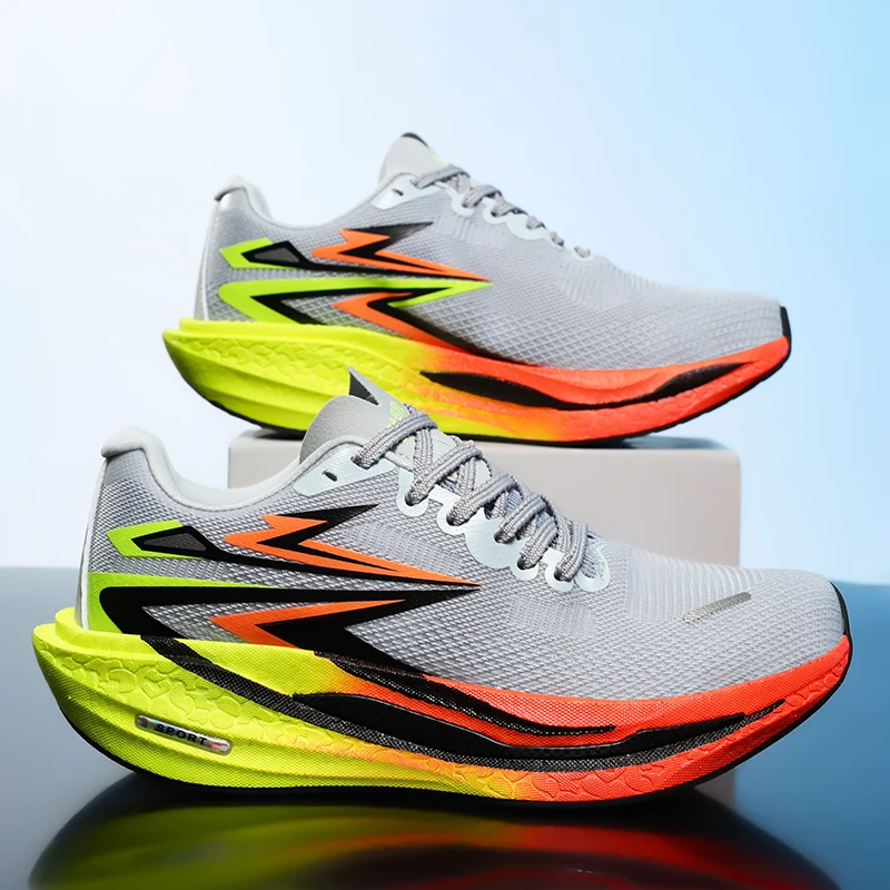 

New unisex casual sports shoes four season fashion comfortable anti slip breathable wear-resistant running casual sports shoes