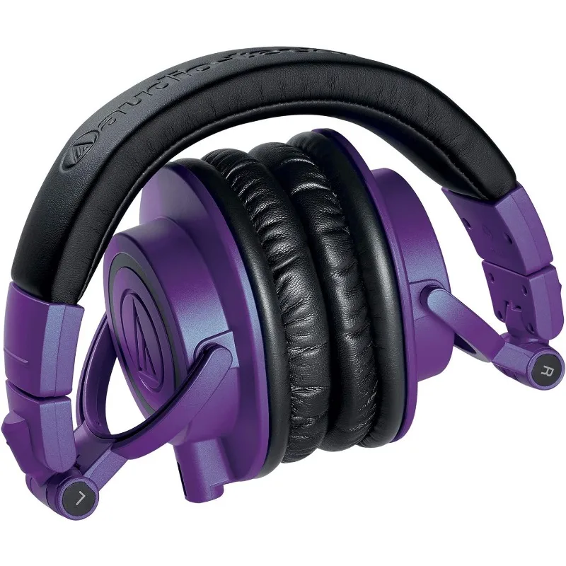 Audio Technica ATH-M50x Professional Professional studio monitoring headphones, critically acclaimed with removable cable