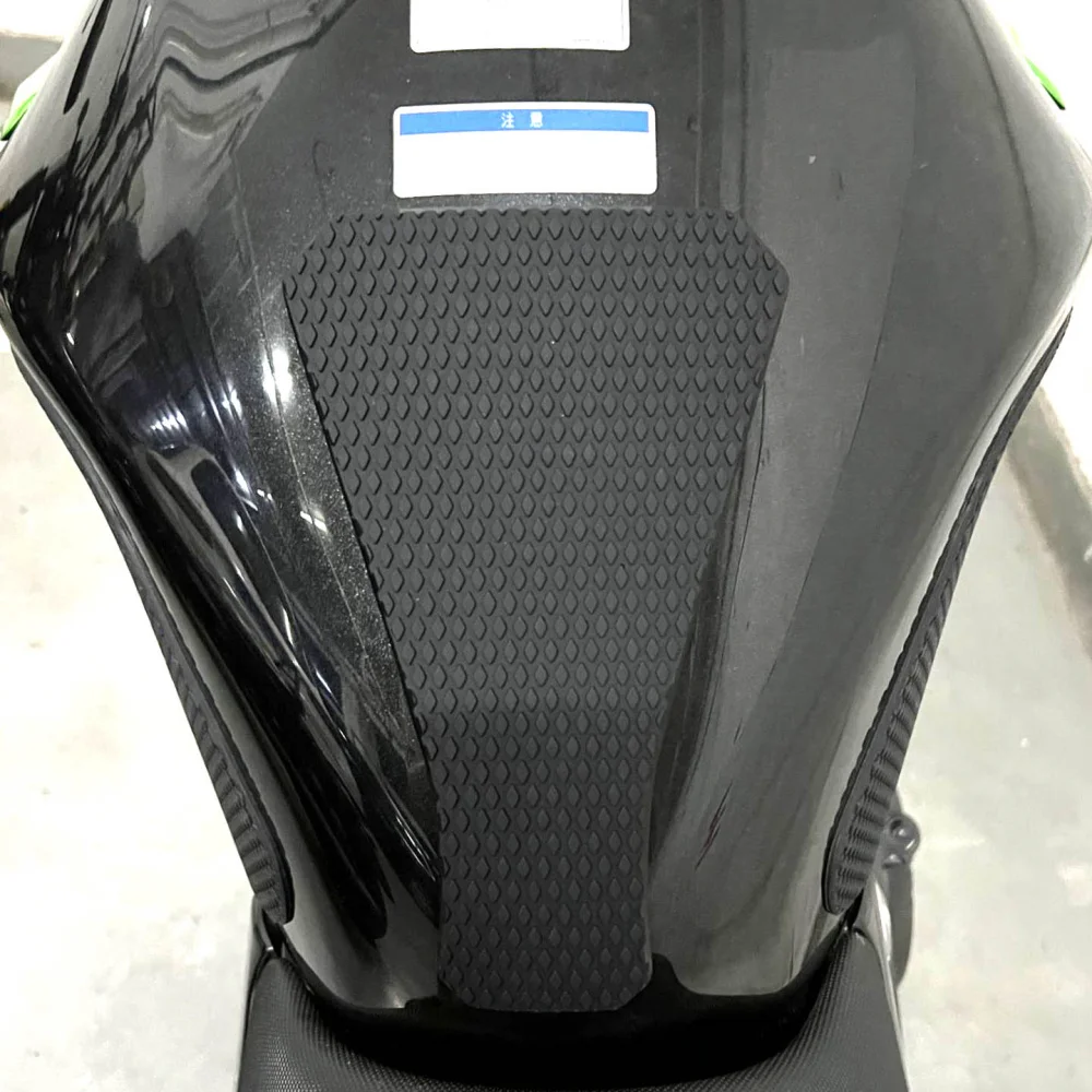 For Kawasaki Ninja650R ER6N ER6F 2012 to 2016 Motorcycle Tank Traction Pad Anti Slip Sticker Gas Knee Grip Protector