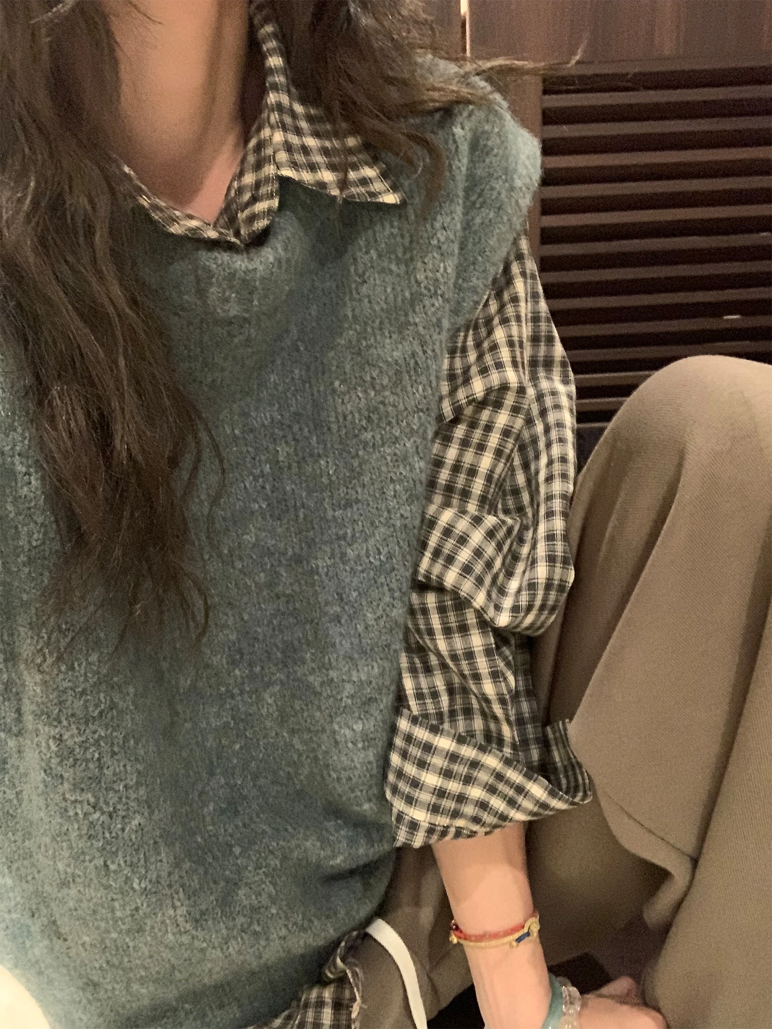 

Cisas Eve Knitted Camel Hair Double Tead Vest Women's Loose Fit Warm round Ne Sweater Casual Sle Faion 2025