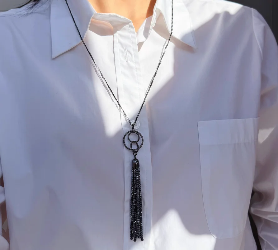 Environmental protection foreign trade jewelry Europe and the United States wind high black crystal beaded long necklace tassel