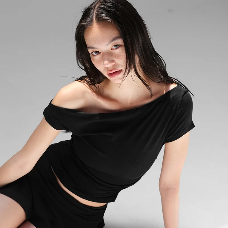 

Summer New Arrival European Women Fashion Pure Color Sleeveless Asymmetrical Top Sexy Oblique Collar Single Shoulder Design