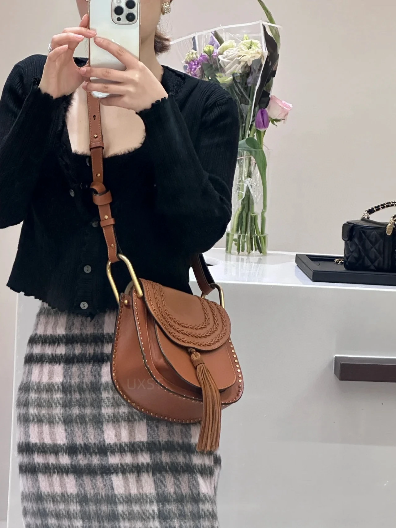 UXST Vintage Brown Suede Tassel Saddle Bag Popular Metal Rivet Flap Pocket Shoulder Bag High Quality Leather Woven Crossbody Bag