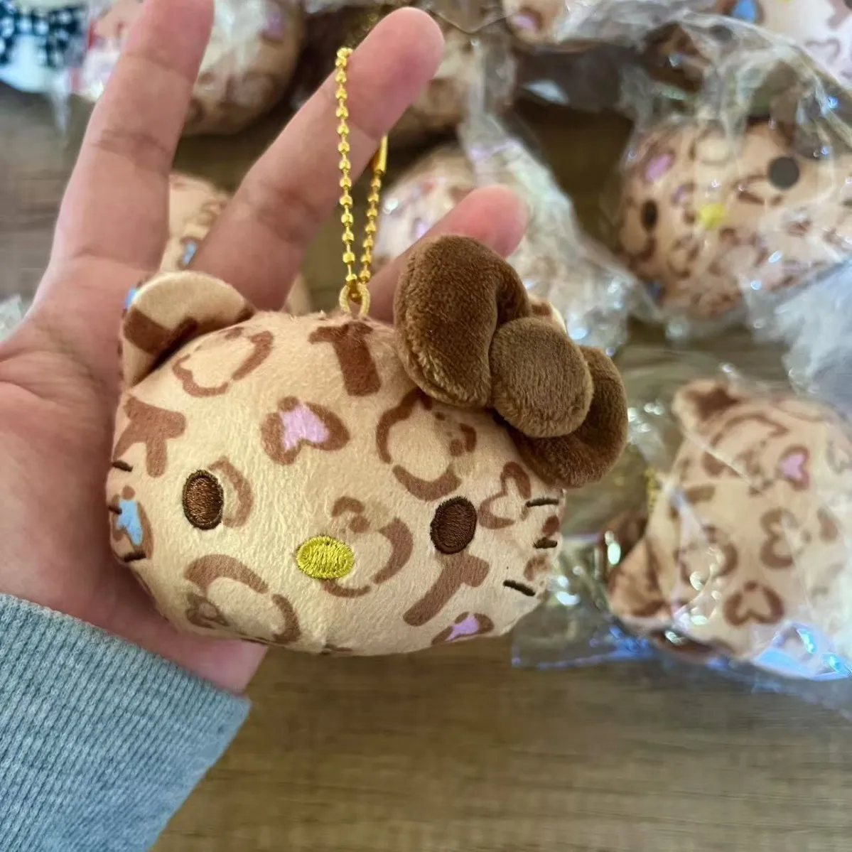 Hello Kitty Sanrio Leopard Print Brown Doll Kawaii Kt Cat Toy Keychain Lovely Periphery Backpack Pendant Schoolbag Decoration