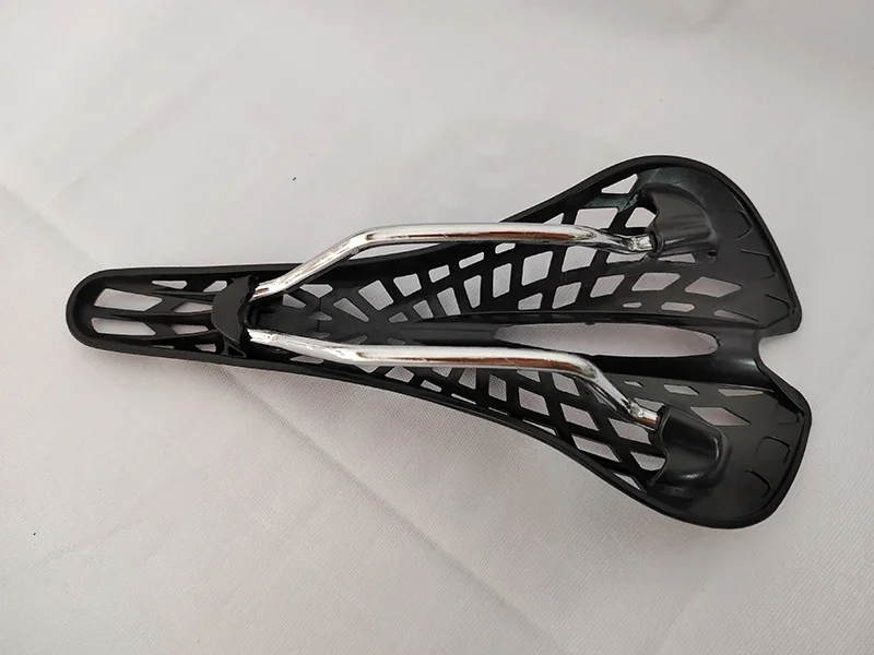 Mountain Bicycle Seat Saddle Carbon Fiber Racing Bike Riding Hollow Saddle Seats Bike Cycling Parts MTB Cycling Equipment