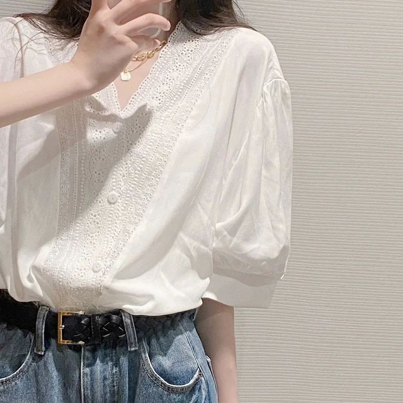 

Net Picture Women's Fashion New Summer High-end Design Lace V-neck Puff Short Sleeve Shirt