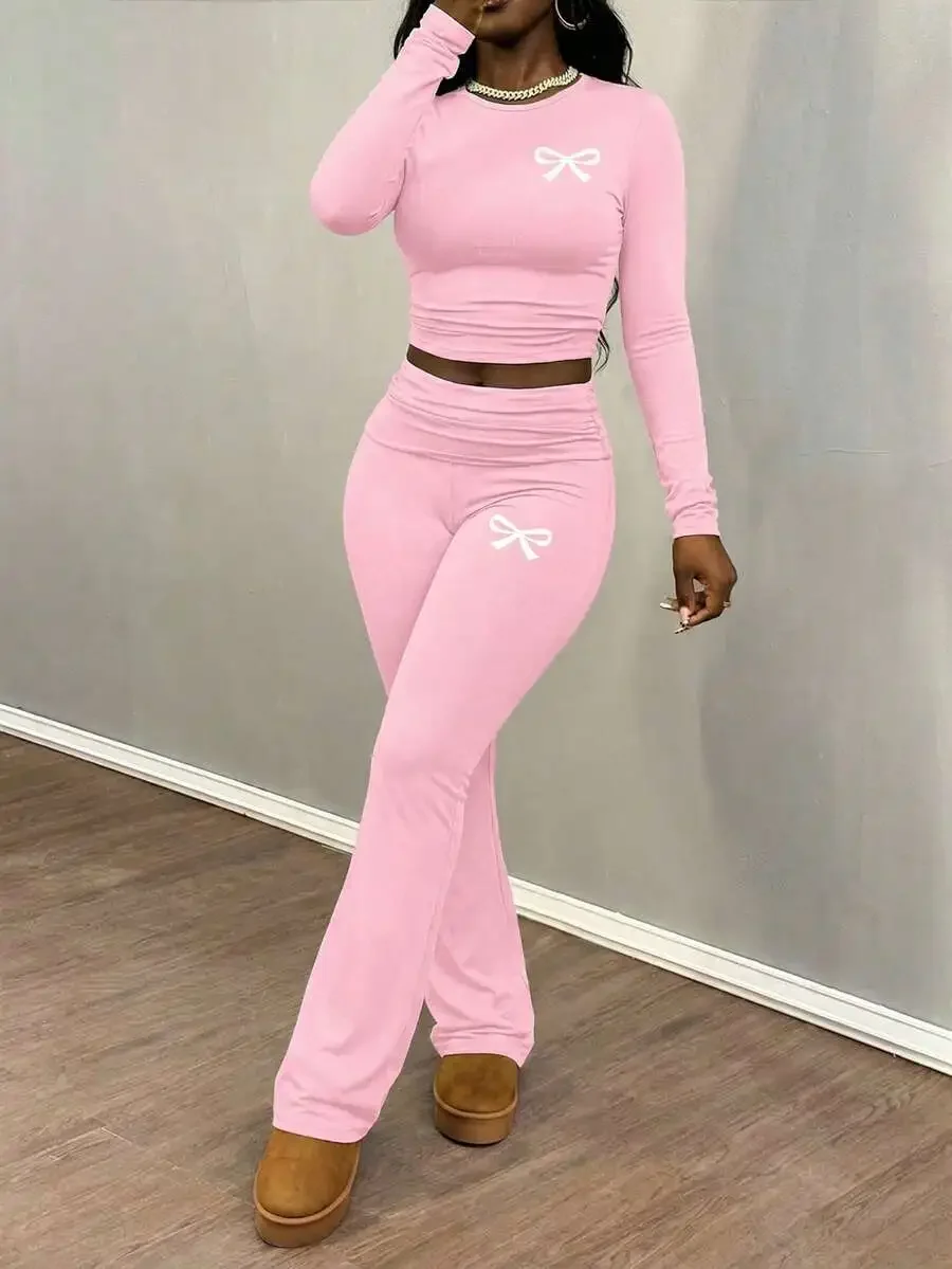 Slaydiva Women's Light Pink Autumn Casual Graphic Everyday 2-Piece Set,Long Sleeve Cropped Ruched Top And Wide Leg Flare