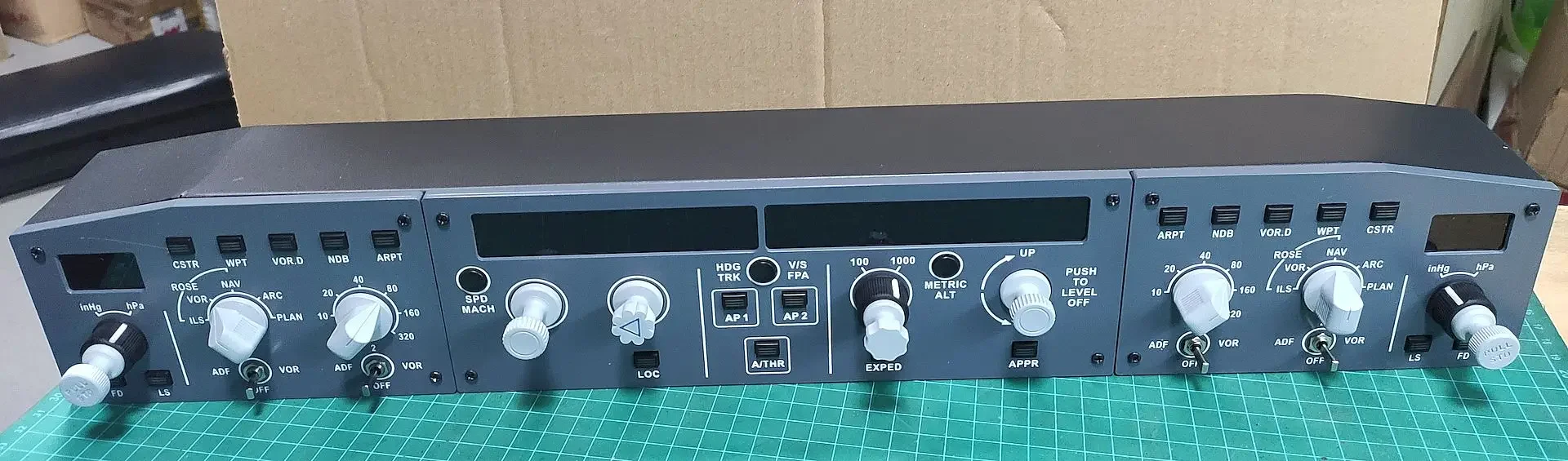 

2022new QFCU is applicable to Airbus A320 FCU EFIS automatic driving and manual assembly