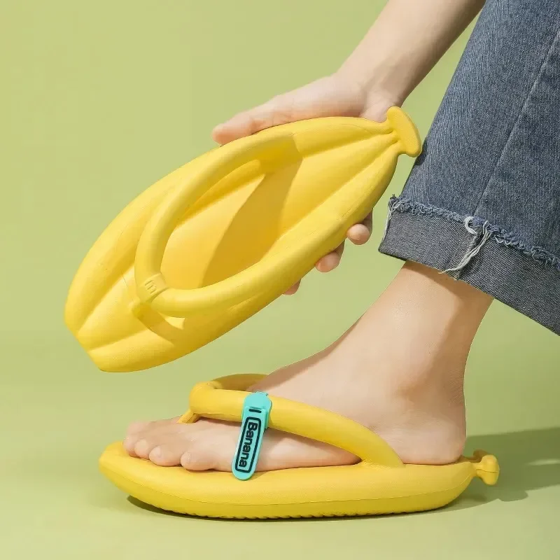 Banana design Flip Flops for Women Men Summer Novelty Slippers Thick Sole Platform Non-Slip Sandals Bathroom Couple Shoes