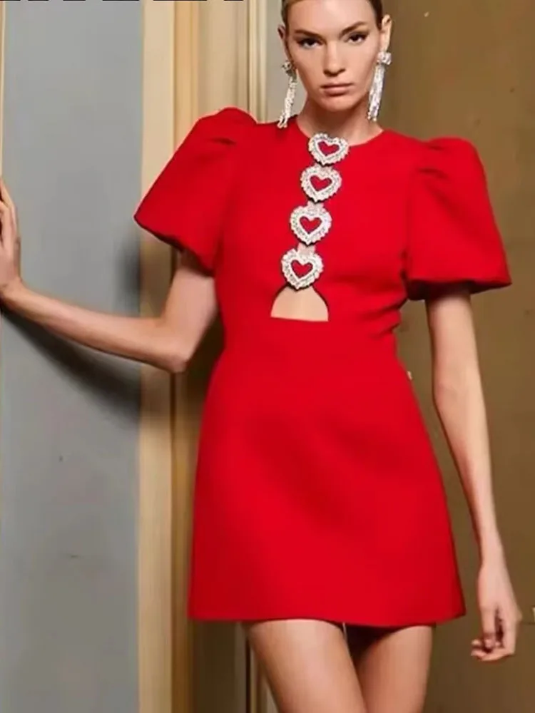 فستان نسائي صيفي قصير أحمر لعام 2024 برقبة دائرية ونمط قلب الحب وأكمام منتفخة فستان حفلات نسائي أسود ضيق #3