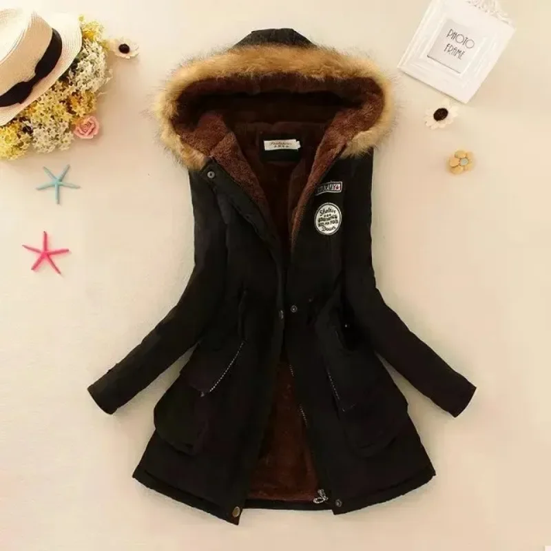 2024 ใหม่ฤดูใบไม้ร่วงฤดูหนาวผู้หญิงเสื้อฝ้ายเบาะ Casual Slim Coat ปัก Hooded Parkas Wadded WARM Overcoat EWEQ