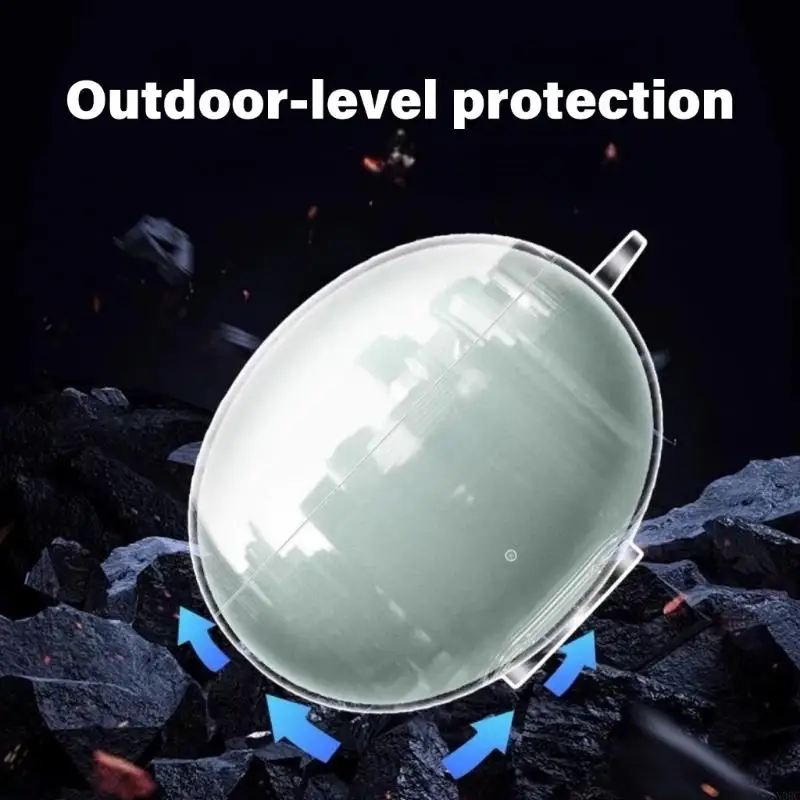 Шокопродась в наушниках.