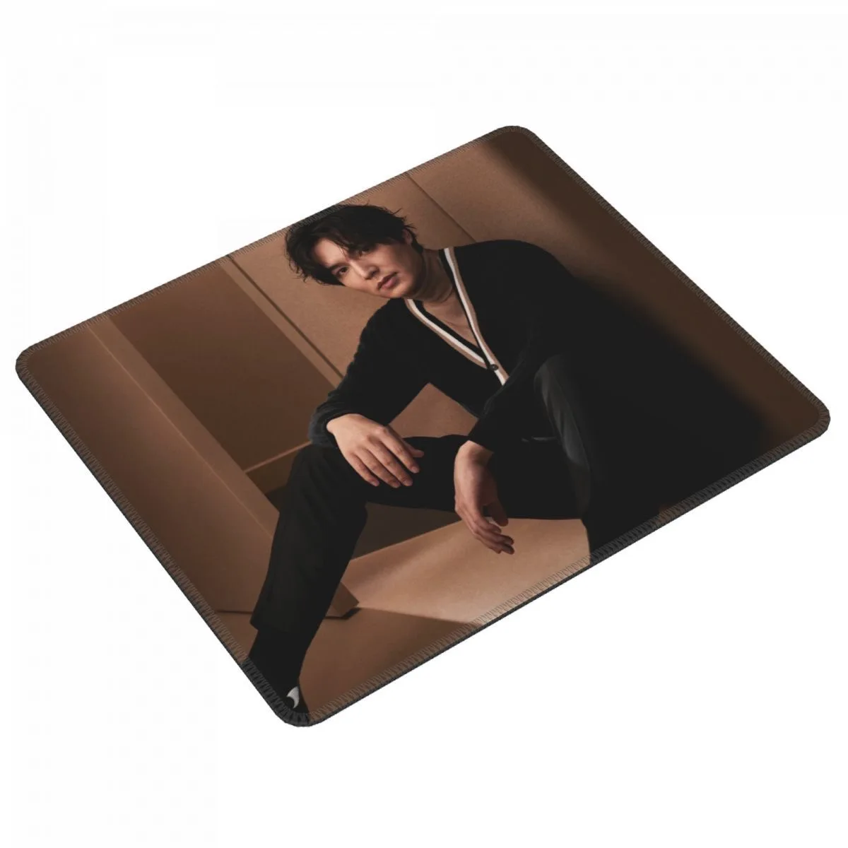 Imagem -04 - Coreano Idol Lee Minho Capa de Revista Cartaz hd Computador Rubber Mouse Pad li Minhao Estilo de Vida Imagem Foto Tapete de Mesa Borrão Caneca