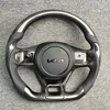 ユニバーサルカーボンファイバーステアリングホイール起亜セラートフォルテ GT 2019 2020 2021 2022 2023 2024 カスタマイズされた車のステアリングホイール 3