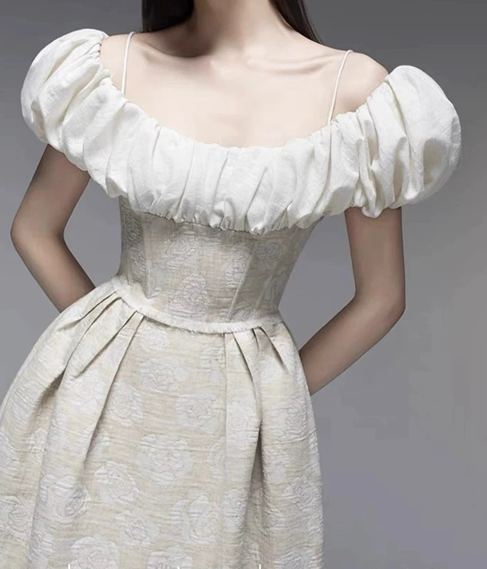 Spódnica podróżna w stylu wysokiej mody z kwiatowym kołnierzykiem, lekka luksusowa, niszowa, wysokiej klasy spódnica księżniczki - GZXX1206