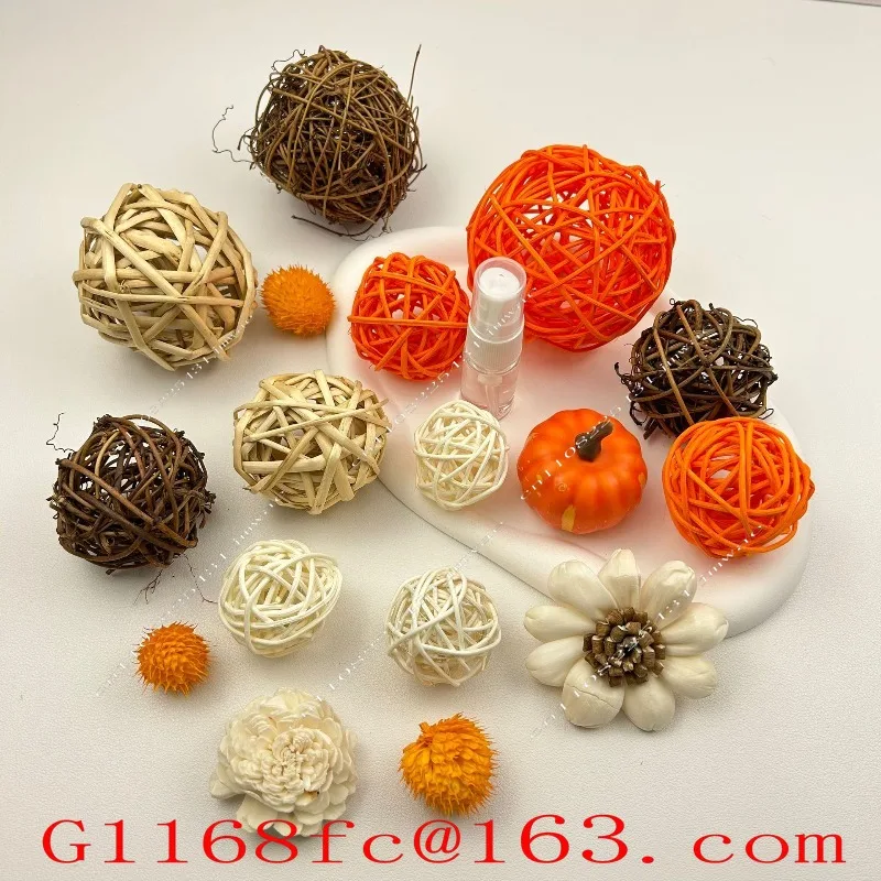 Plant dried sachet with aromatherapy for long-lasting fragrance. Christmas dried sachet with a variety of flowers