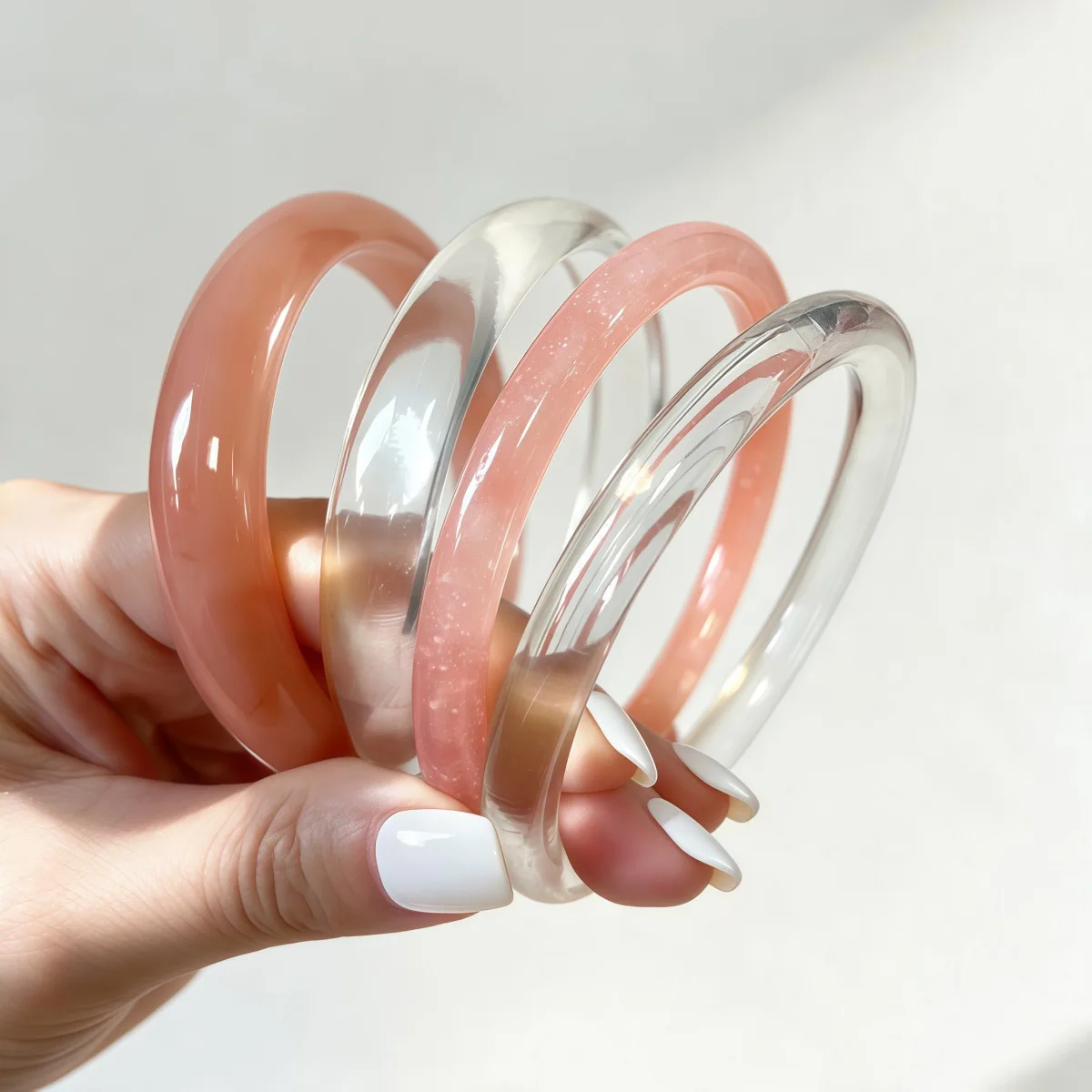 4Pcs/Set Elegant Pink Acrylic Resin Bracelet Set for Women Fashion Punk Simple Stackable Bangles Daily Wear Party Jewelry Gifts