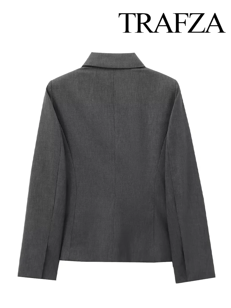 TRAFZA Autumn Women Fashion Shoulder Pads Turn-down Collar Single-breasted Blazer Women Pocket Long Sleeve Top Commuter Jacket