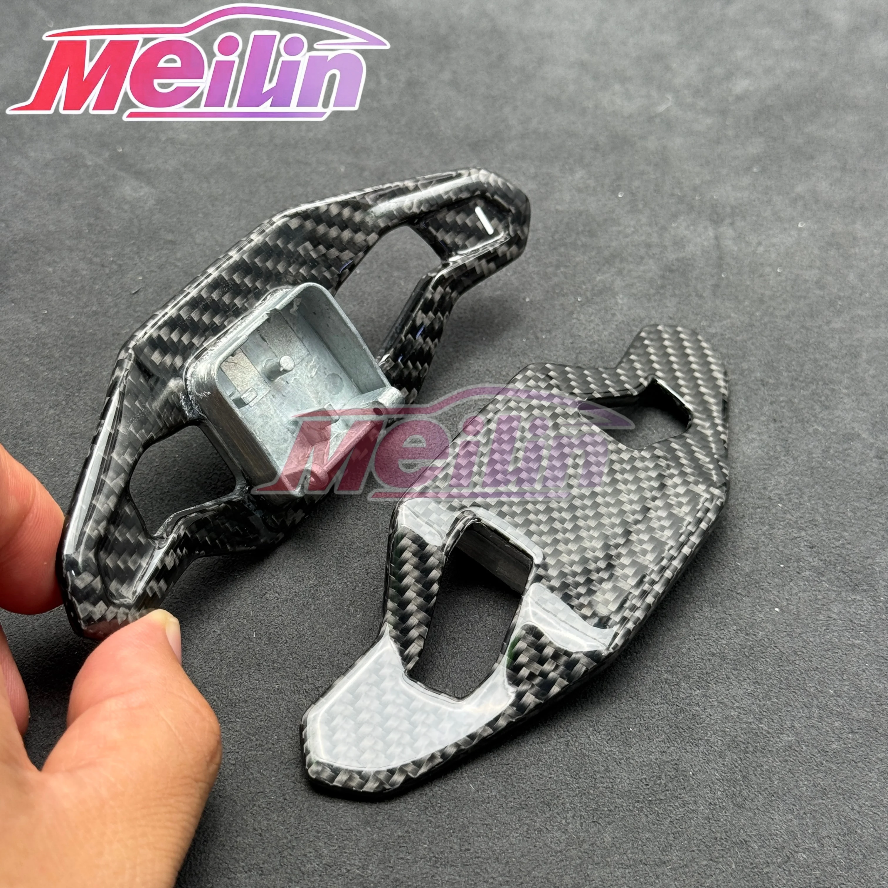 Suitable for Audi A3 A4 A5 A6 A8 S3 S4 S5 B9 Q3 Q5Q7 Carbon fiber steering wheel paddle shifters Replacement paddle housings
