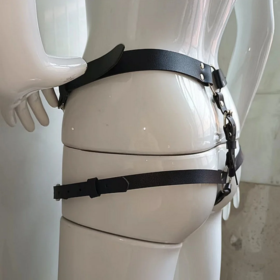 Women Leather Harness Dildo Strapon Belt Strap On Adult Sex Toys For Woman Couples Sex Products Punk Gothic Bdsm Bondage Panties