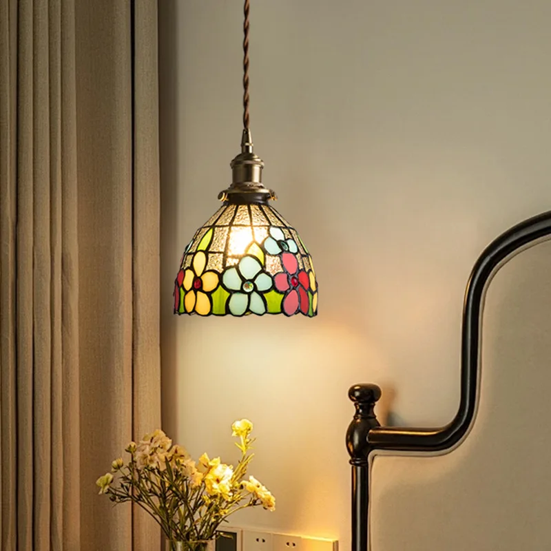 الثريات الزجاجية الملونة على شكل زهرة لديكور المنزل وغرفة الفتاة - لمبة LED على شكل تيفاني أمريكية عتيقة E27