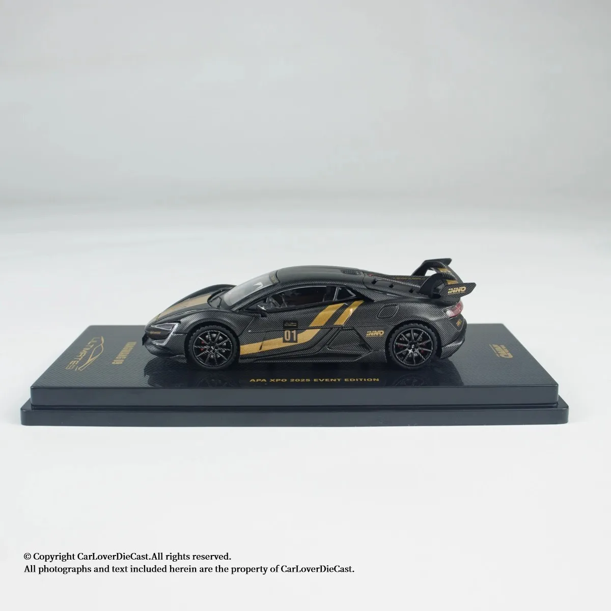 INNO 1/64 Yangwang U9 2025 Edycja Limitowana na Wystawę Model Samochodu Samochody do Ekspozycji w Pomieszczeniach Model Symulacyjny Kolekcjonerski Samochód Zabawki dla Chłopców Prezent