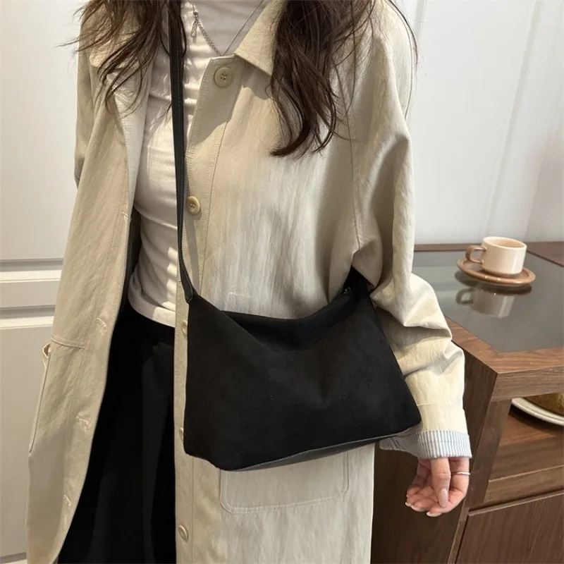 

Повседневное повседневное использование, горячая распродажа, универсальная изысканная женская сумка в стиле Майяра, идеально подходящая для подарка даты и утреннего