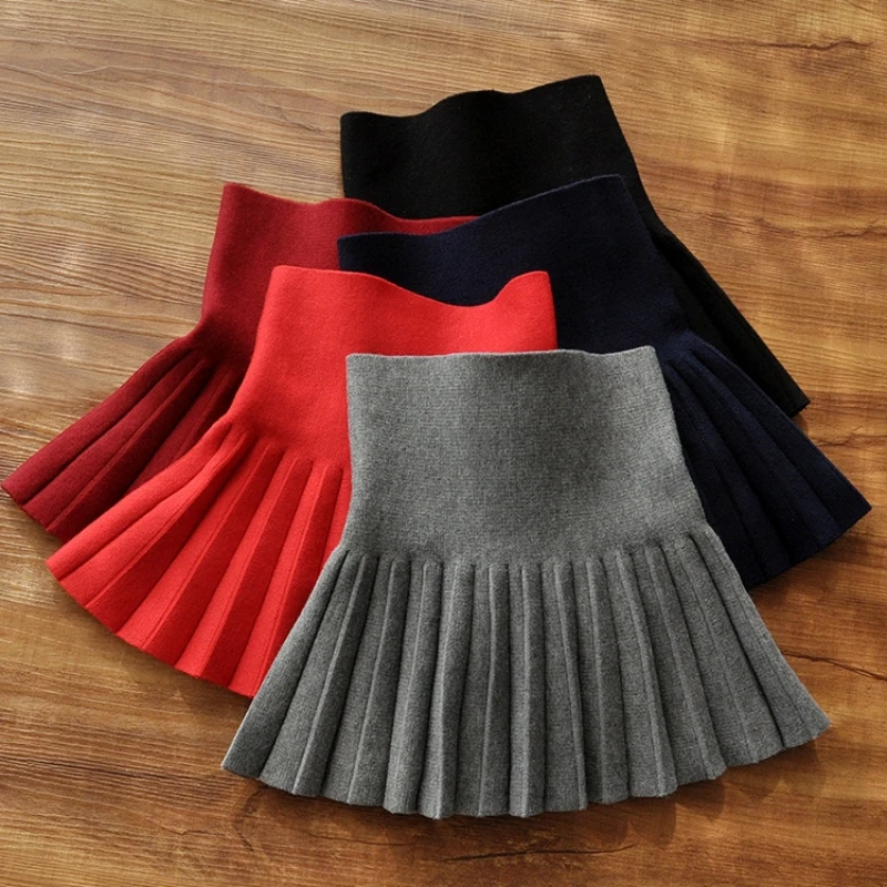 

Girl Half length Skirt Autumn And Winter Children Hundred pleats Baby Short Skirt Little Girl Big Girl New Black Skirt