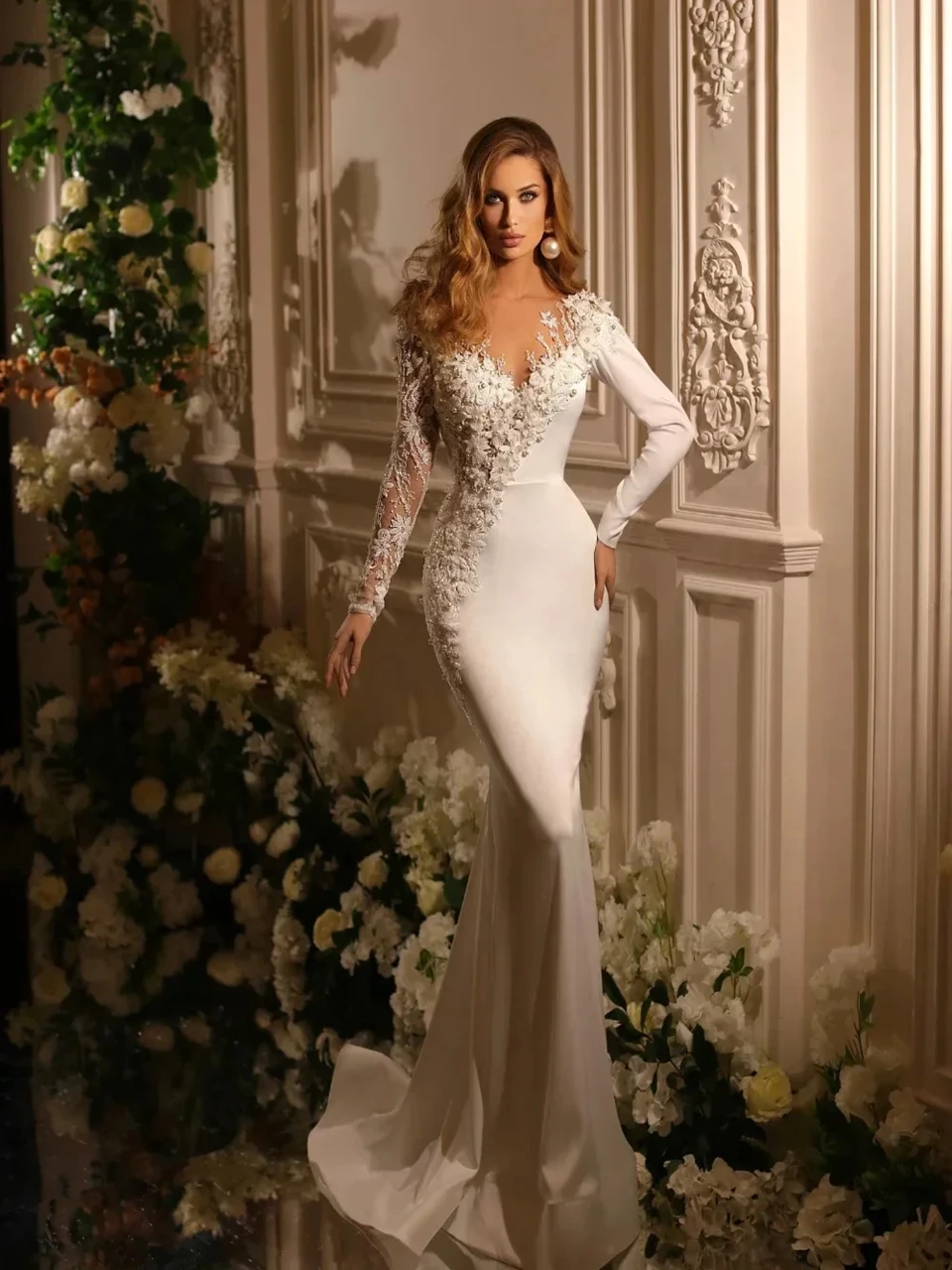 カスタムメイドのセクシーなマーメイドウェディングドレス、レースアップリケ、フルスリーブ、スイートハートネックライン、取り外し可能なトレーン付きブライダルガウン、ウェディングドレス