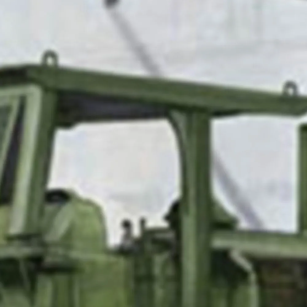 

US Sale Trumpeter 01078 1/35 M920 Tractor tow M870A1 Semi Trailer Car Static Model Kit