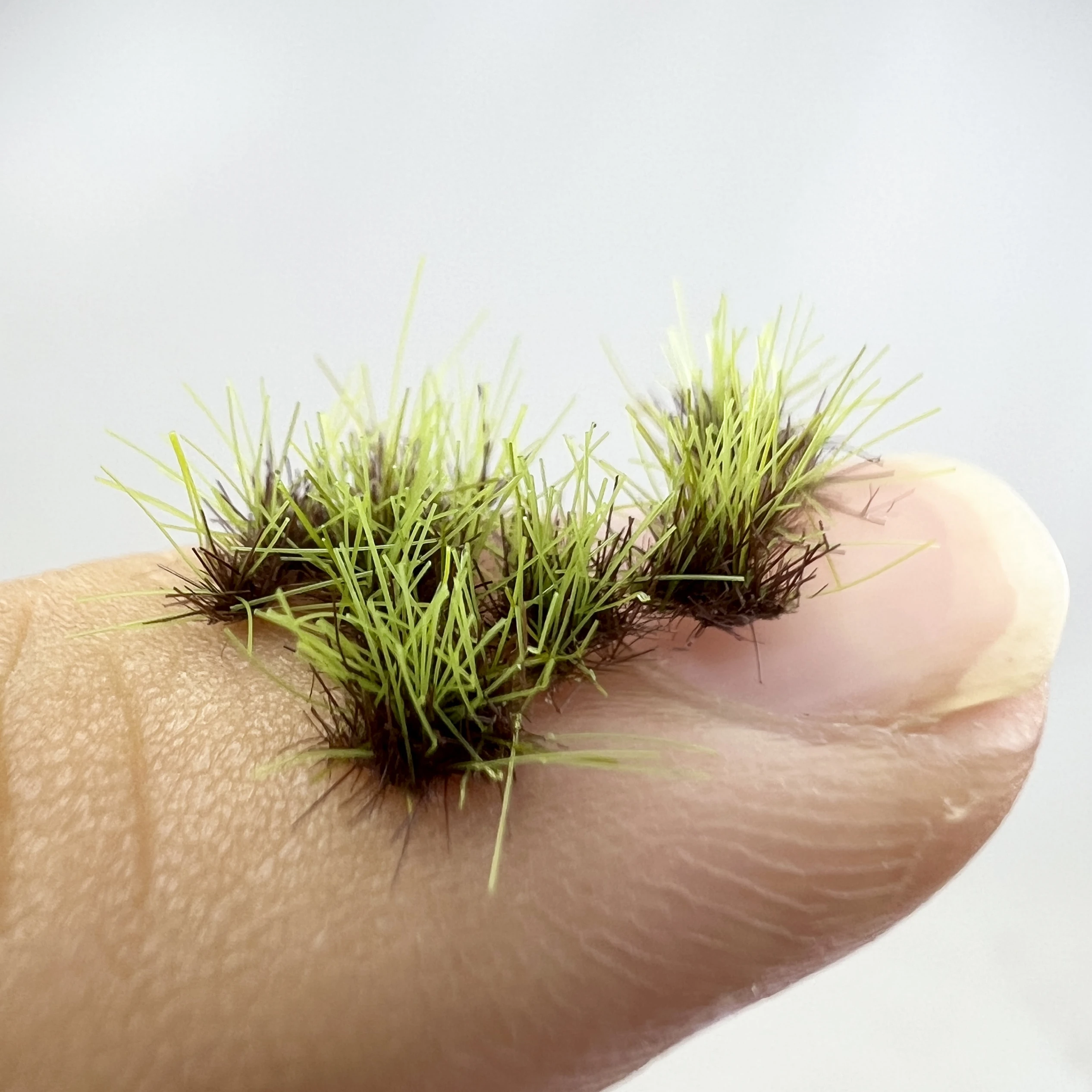 5MM Miniature Static Grass Tufts Cluster, for DIY Model Making, Railway Scene, Wargame, Sand Table Layout, Diorama, Decoration