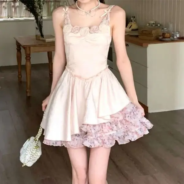 

Japan Cute Girl Rose Oil Painting House Pink Jacquard Patchwork Waist Slimming Sweet Suspender Dress