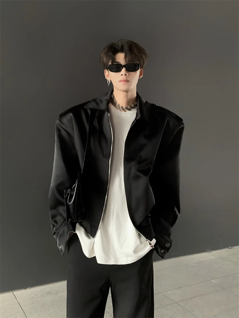 Ace Tailors Minimalist Design Silk Satin Shoulder Pad Jacket Men's Short Style Cleanfit High-End Feeling Outerwear Polyester ...