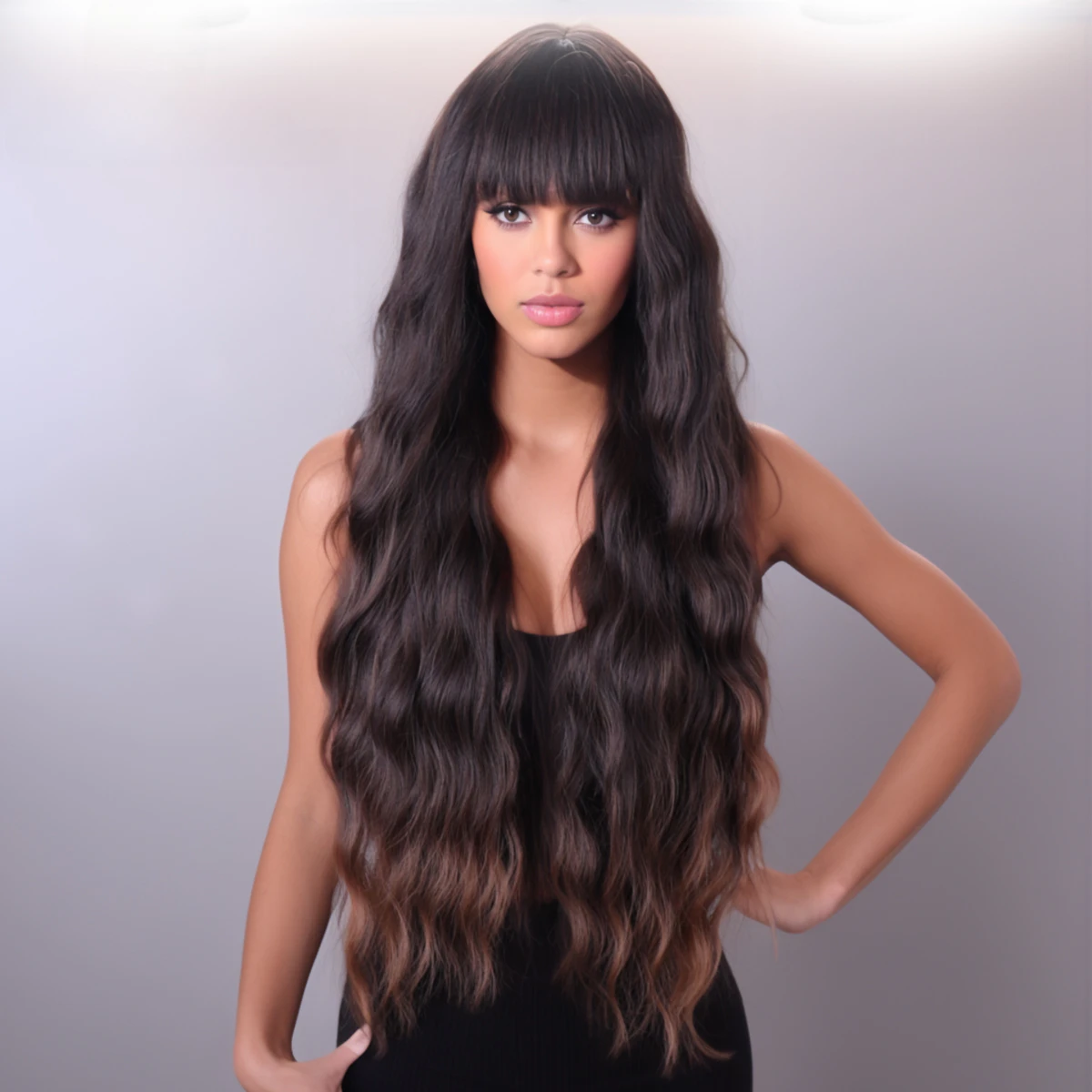 

Long brown with bangs 28 "Ombre Brown Blend Blonde accent women long curly wavy synthetic everyday party Wigs