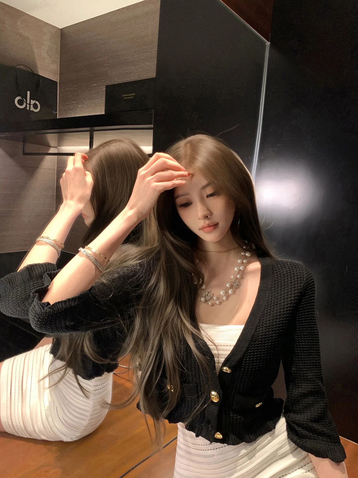 

Вязаный короткий кардиган F Project Tea Letter для женщин, весенний, с длинным рукавом, с золотой пряжкой, в стиле «маленький автобус», вязаный свитер-топ