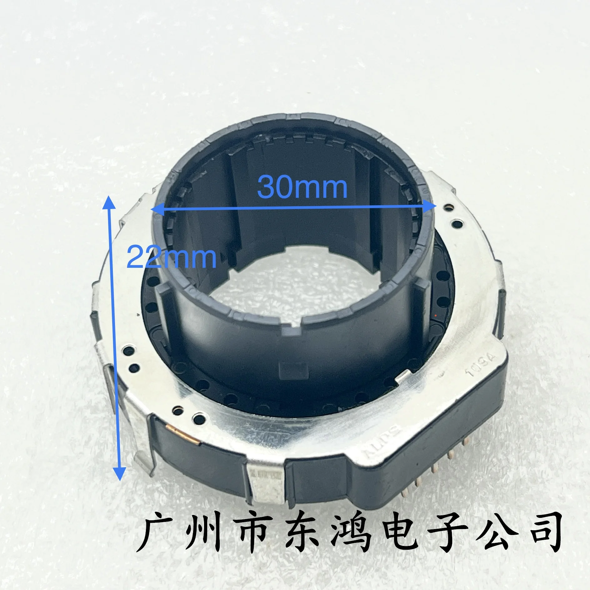 1 PCS Japan RK45 hollow Potentiometer 16 positioning with LED car volume adjustment