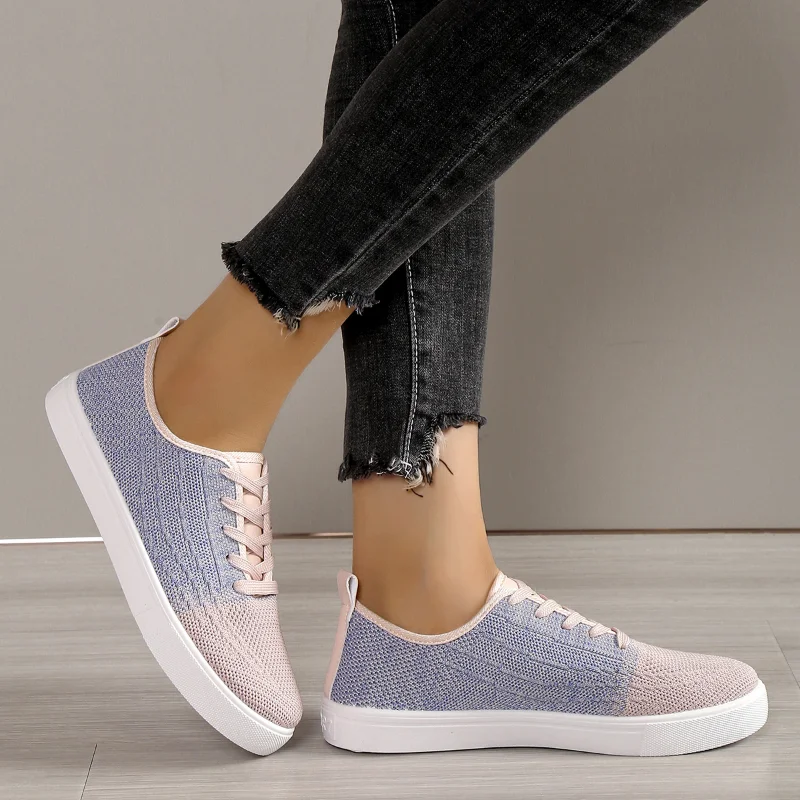 Sapatos femininos vulcanizados com renda, combinando cores, salto plano casual, tênis de malha, moda, novo, 2023