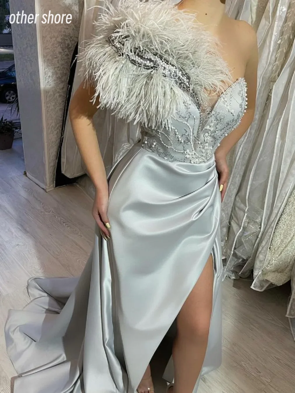 Other Shore Elegant Vintage Sexy Silver Mermaid Feathers Beading Customize Formal Occasion Prom Dress Evening Party Gowns