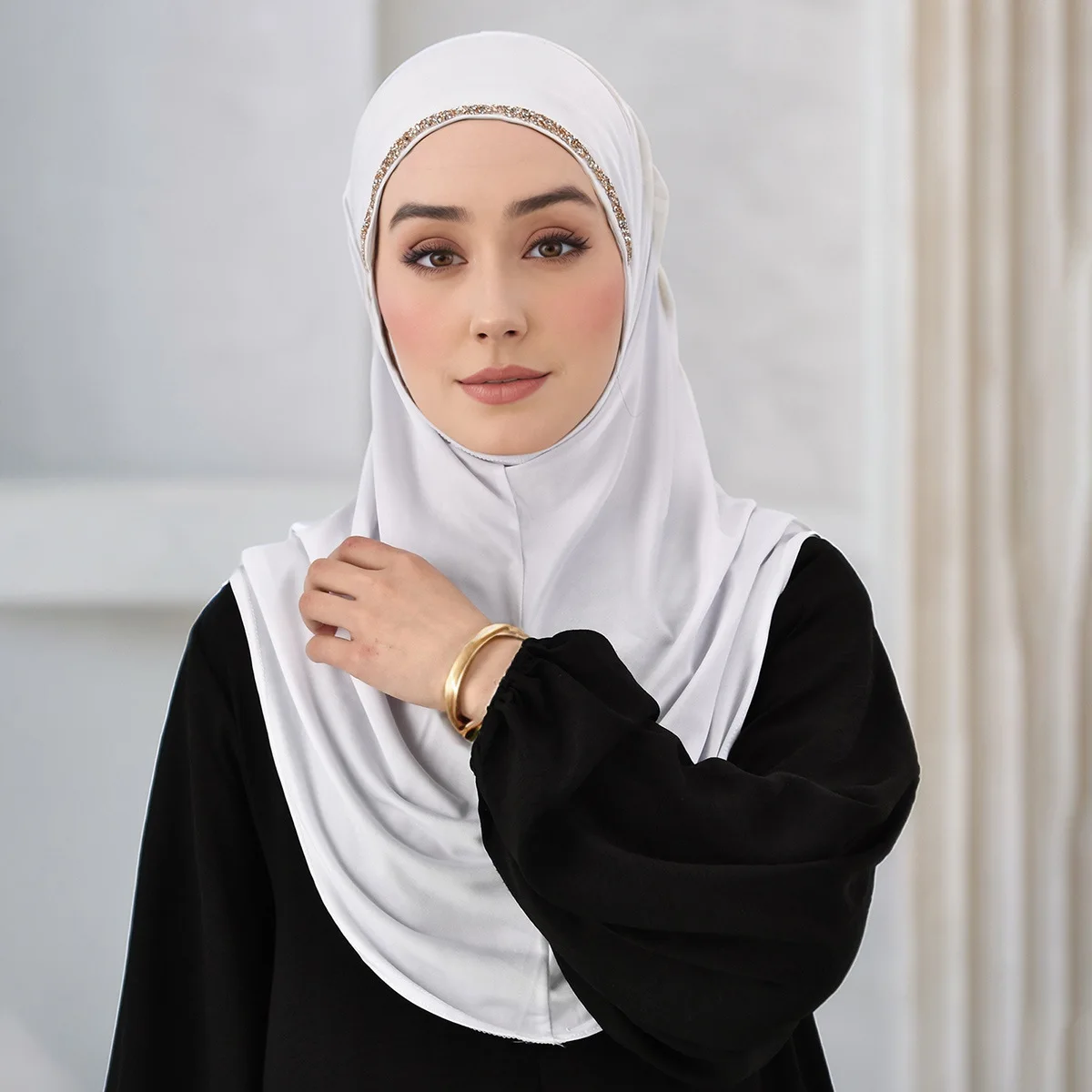 Elegante hijab in chiffon tinta unita - Comoda sciarpa modesta adatta per abiti alla moda modesti per matrimoni e feste