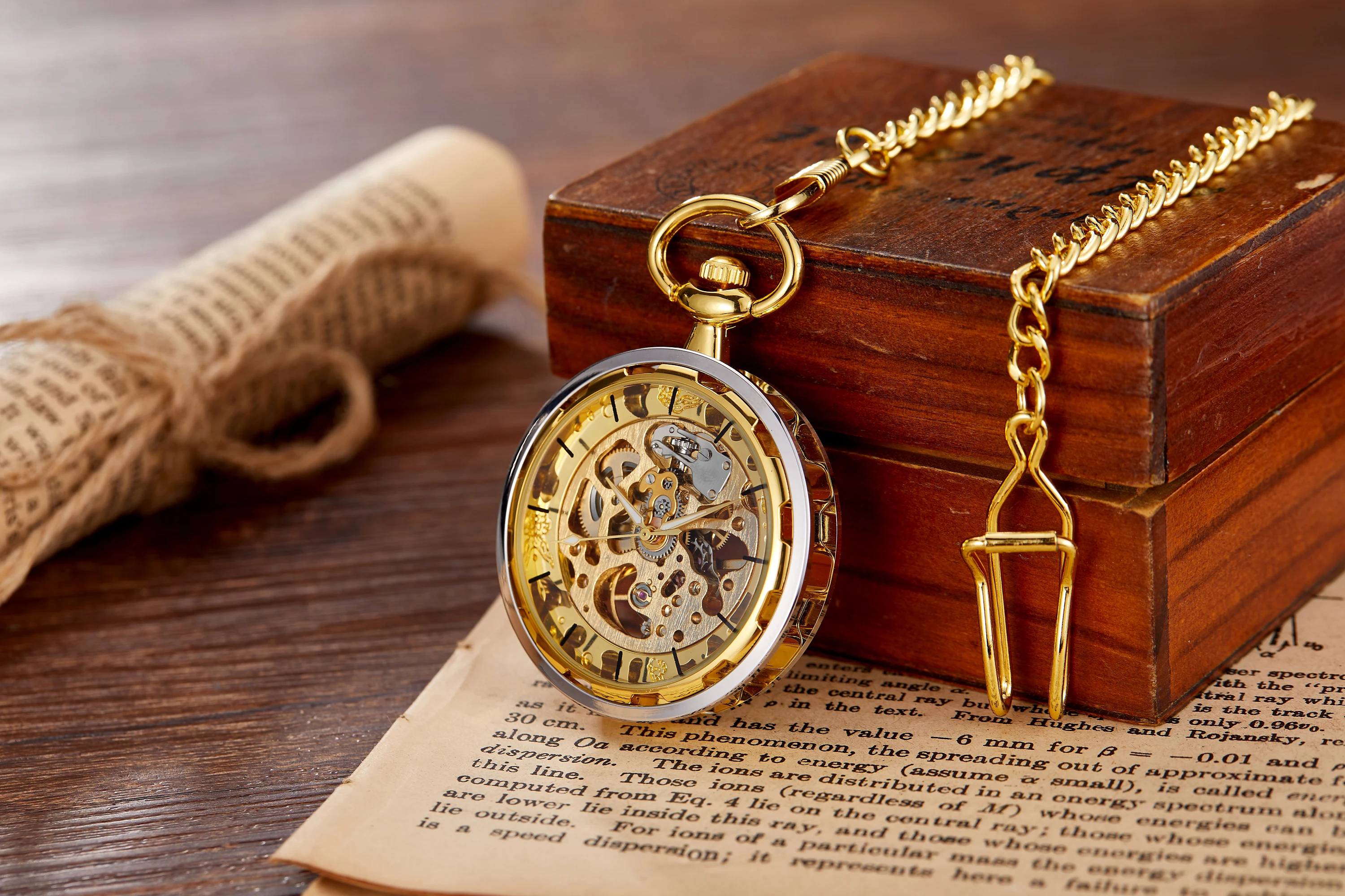 Vintage Watch Necklace Steampunk Skeleton Mechanical Fob Pocket Watch Clock Pendant Hand-winding Men Women Chain Gift