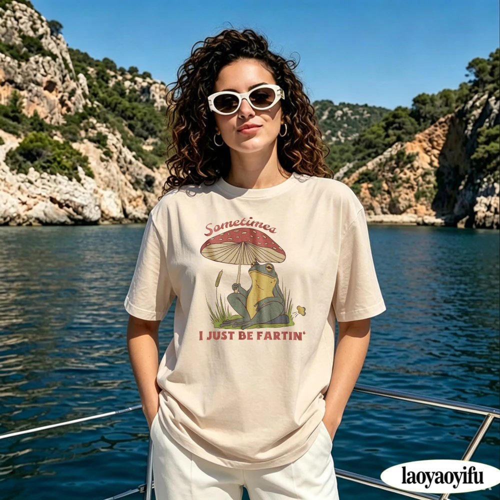 Sometimes I Just Be Fartin Frog Mushroom Summer Women Cotton T-Shirt Funny Frog Under Red Mushroom Retro Graphic Casual Shirt