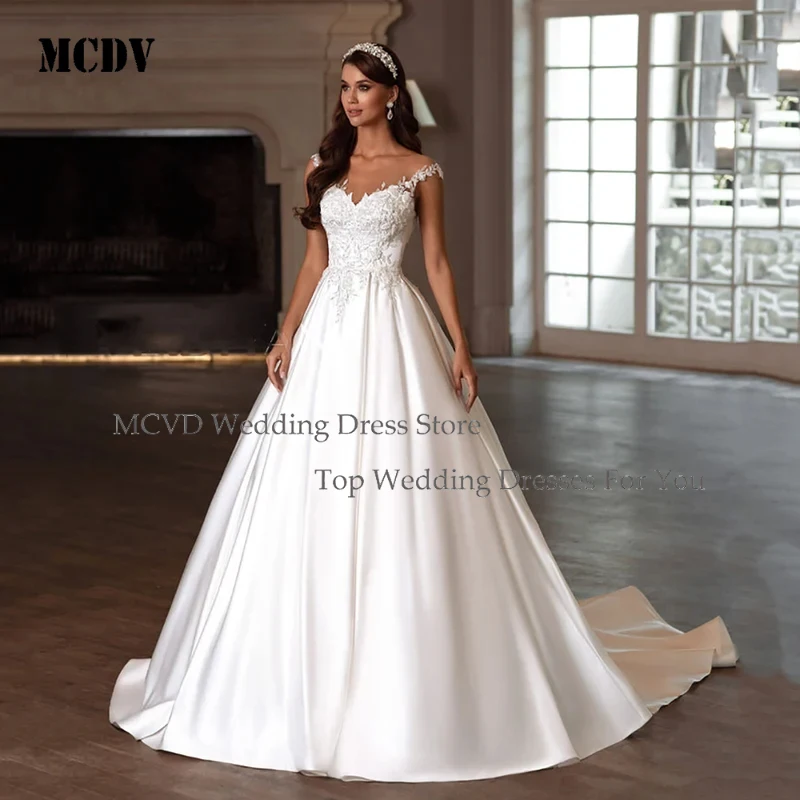 

MCDV Vintage 2025 Wedding Dress Ball Gown Satin Lace Appliques Bridal Gown Illusion Neckline A Line Corset Custom Made