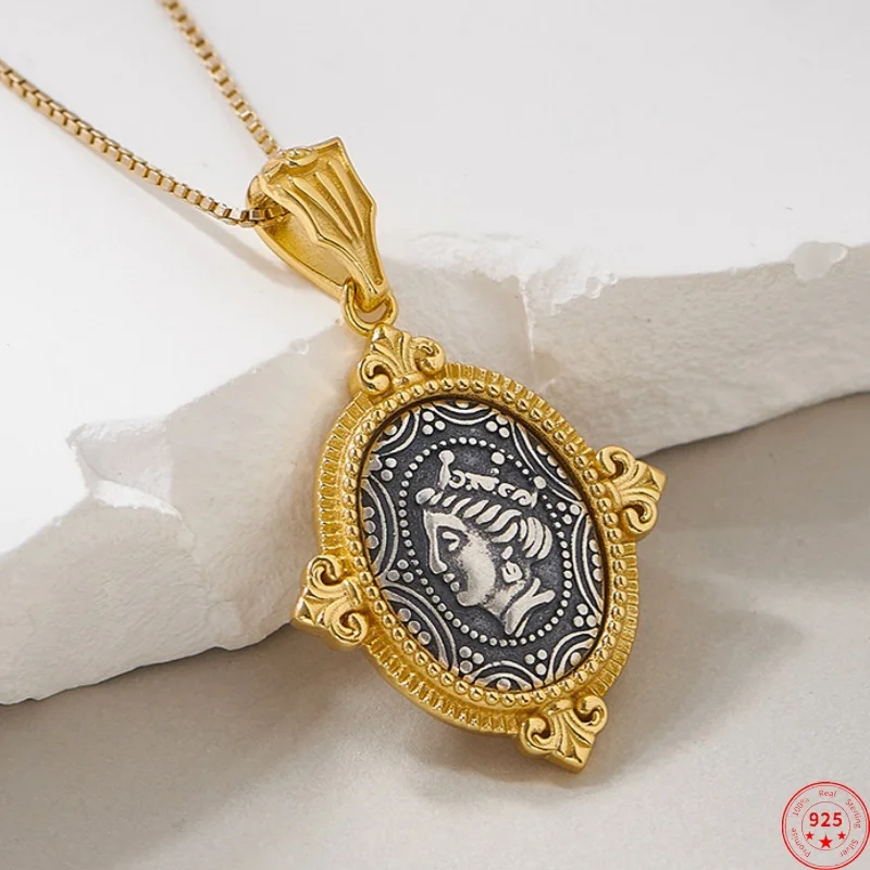 

S925 Sterling Silver Charms Pendants for Women New Fashion Contrast Colored Emboss Eternal Rattan Queen's portrait Pink Jewelry