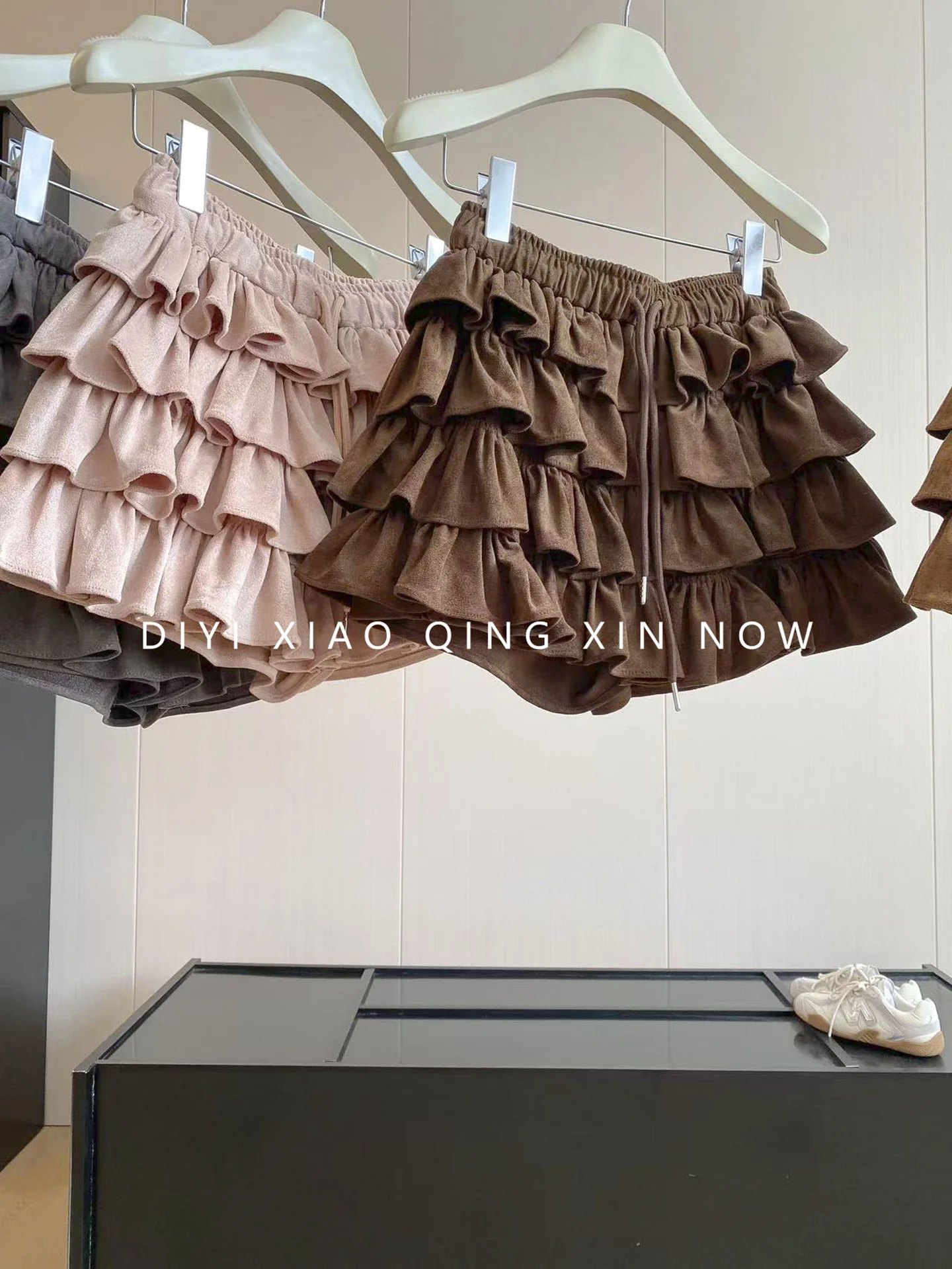 Dongda Gate Autumn New Style Short Skirt Fluffy A-Line Suede Half-length Skirt with Lotus Leaf Edges Versatile for All Seasons