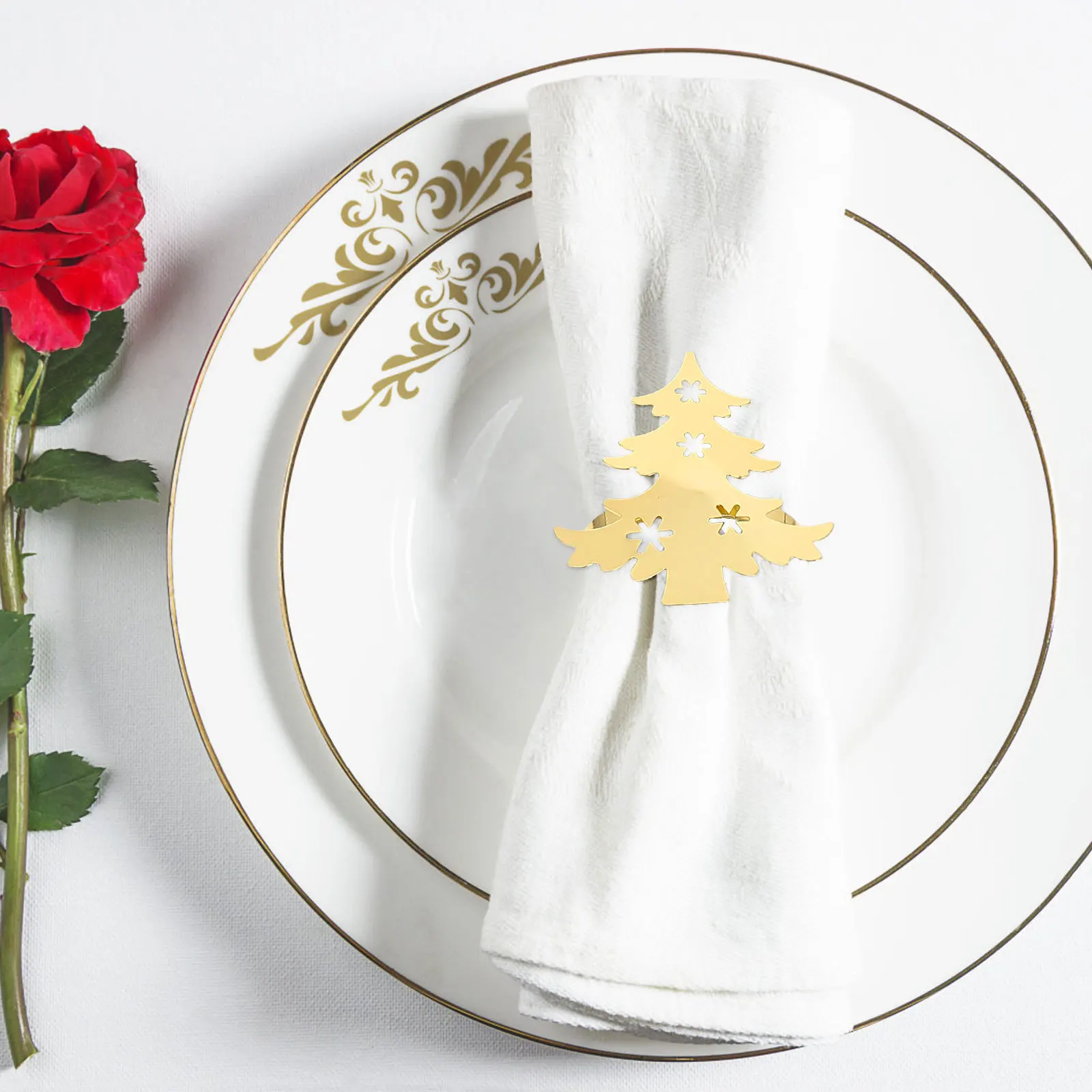 

4Pcs Christmas Napkin Holders Elegant Elk Snowflake Patterns Gleaming Finish Table Decorations for Holiday Party Dining Setup