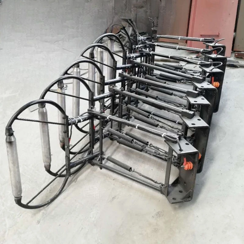 

Electric locomotive accessories Mining overhead electric locomotive collector double bow Mining electric locomotive