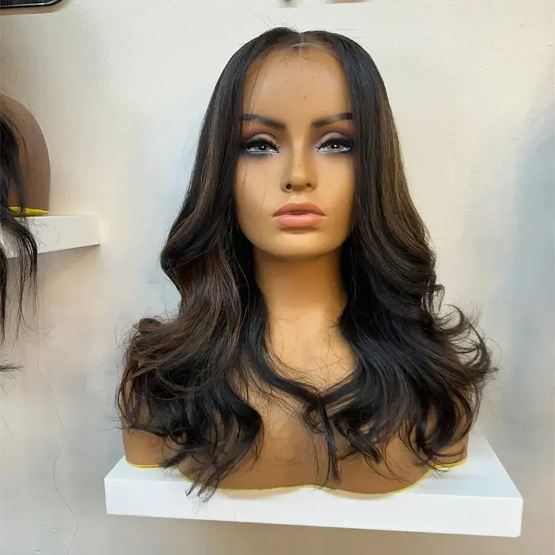 

Мягкий парик с объемной волной 13x4 Темный брюнетка Коричневый мелирование HD Парик фронта шнурка Натуральный предварительно выщипанный парик высокого качества для женщин