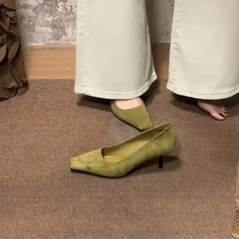 

2026 New Retro Roman Style Simple Summer Trendy Thin Strap Square Toe High Heel Versatile Sandals